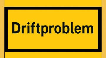 Gul skylt med svart ram runt texten "Driftproblem"